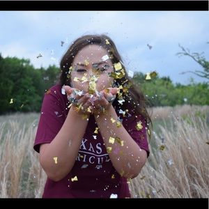 Meet your Posher, Avery